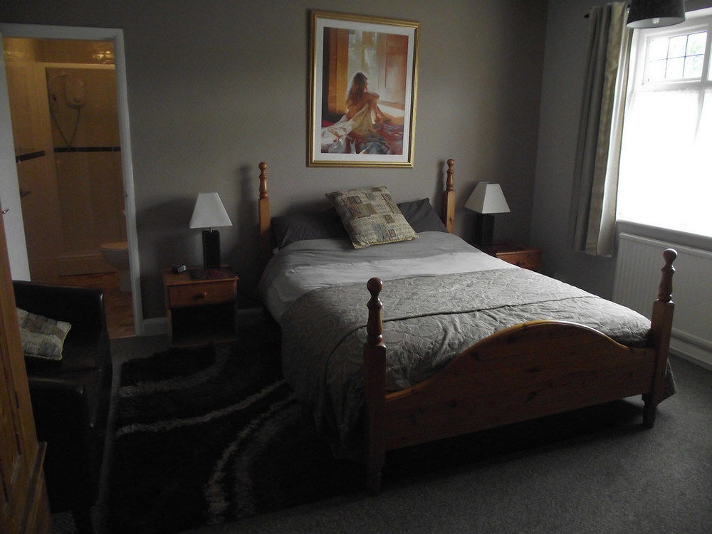 เดอะวักกอน แอนด์ ฮอซ Hotel Great Yeldham ภายนอก รูปภาพ