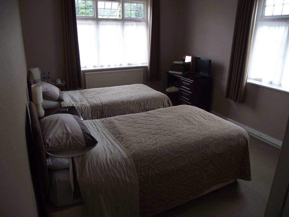 เดอะวักกอน แอนด์ ฮอซ Hotel Great Yeldham ภายนอก รูปภาพ